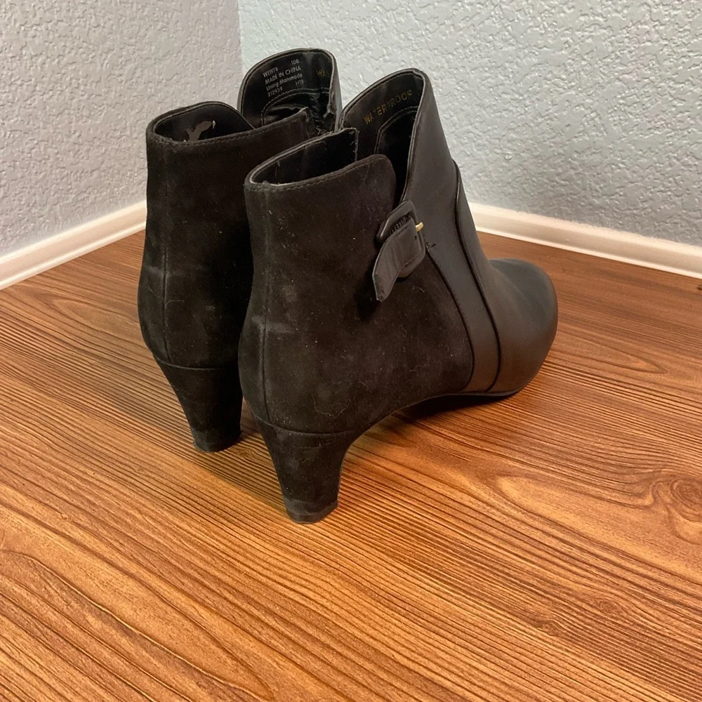 Cole Haan Black Ankle Boots with Buckle Detail size 10